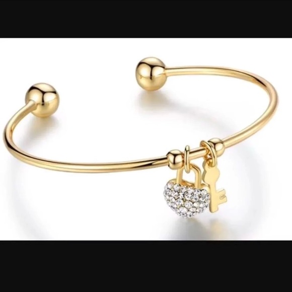 18k gold plated bangle, Swarovski charms - Picture 3 of 3